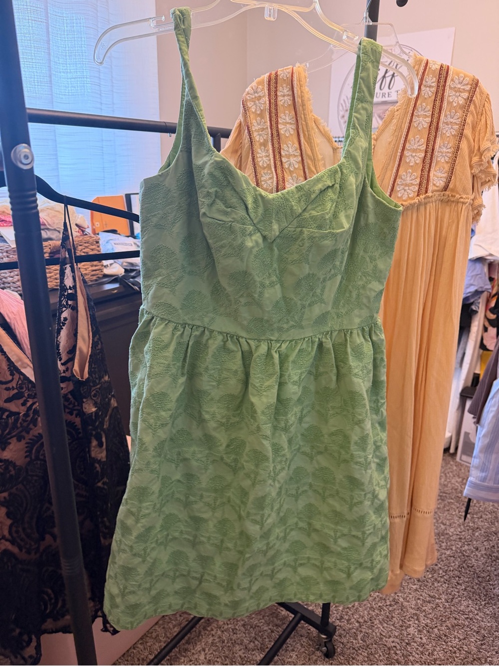 ANTONIO MELANI Light Green Textured Sleeveless Mini Dress